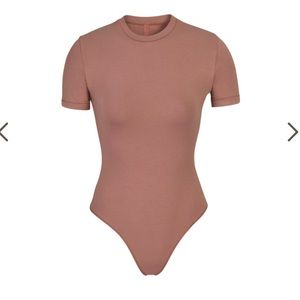 NWT SKIMS Cotton Jersey T-Shirt Bodysuit in Rose Clay - Size Medium